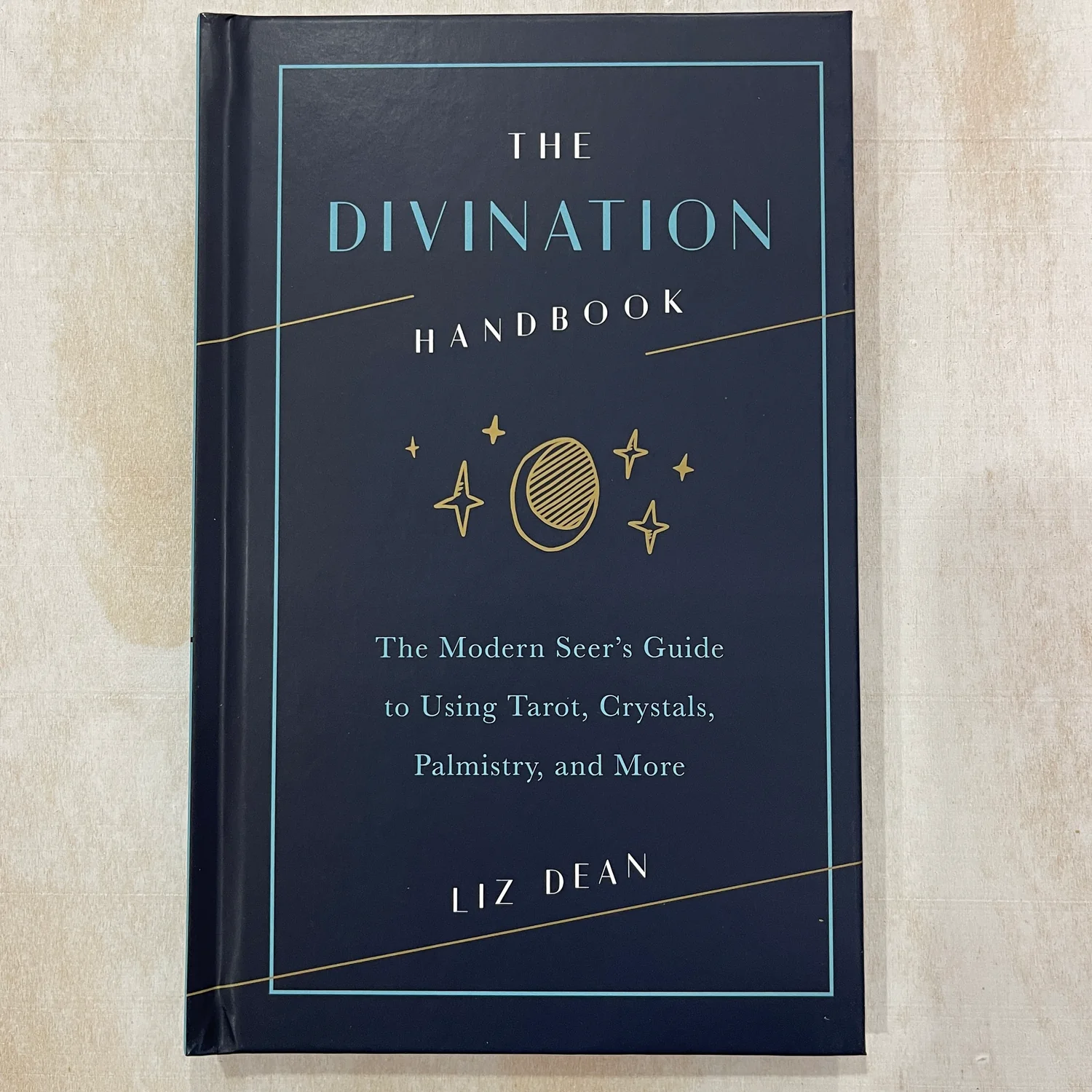 Modern divination book